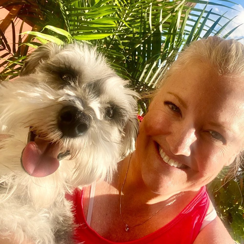 Meet your Posher, Whitney